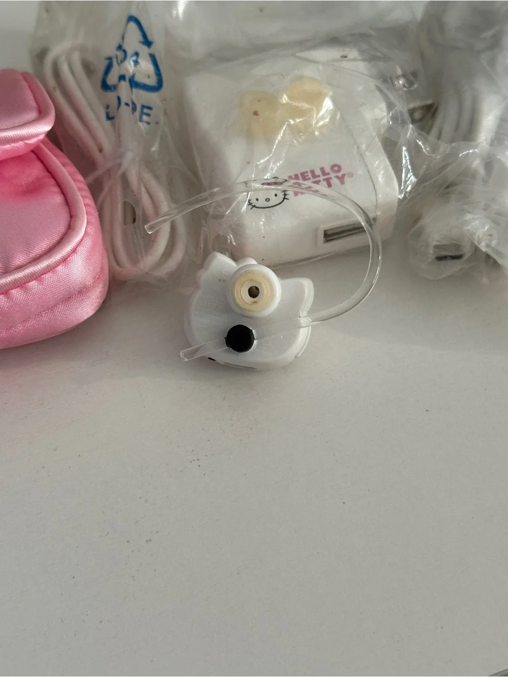 Hello Kitty KT4700 Bluetooth Headset